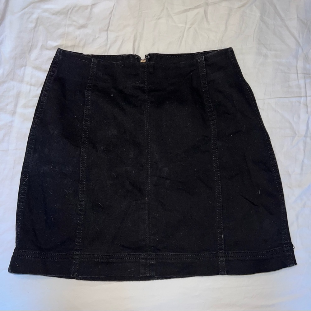 Black skirt